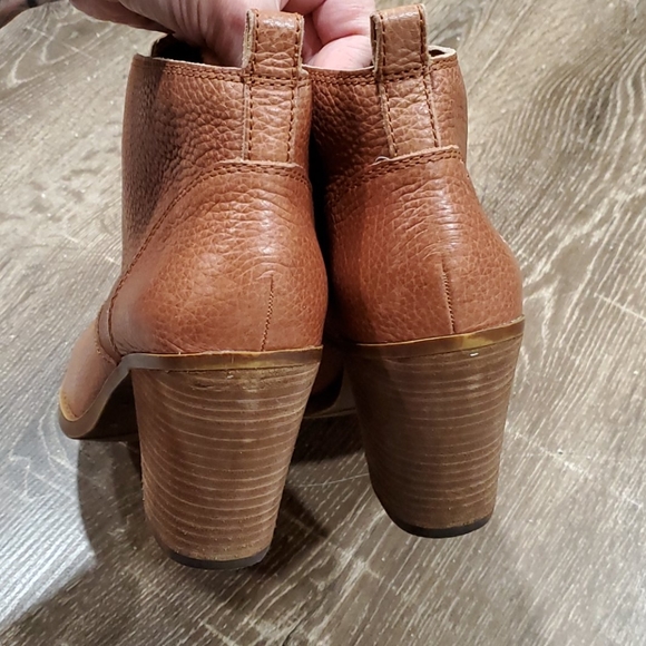 Lucky Brand Ehllen leather ankle boots size 10 - Picture 6 of 10